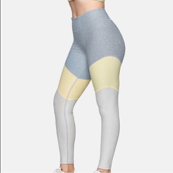 Outdoor Voices Color Block Springs Leggings Gray Cream Medium - Picture 9 of 9